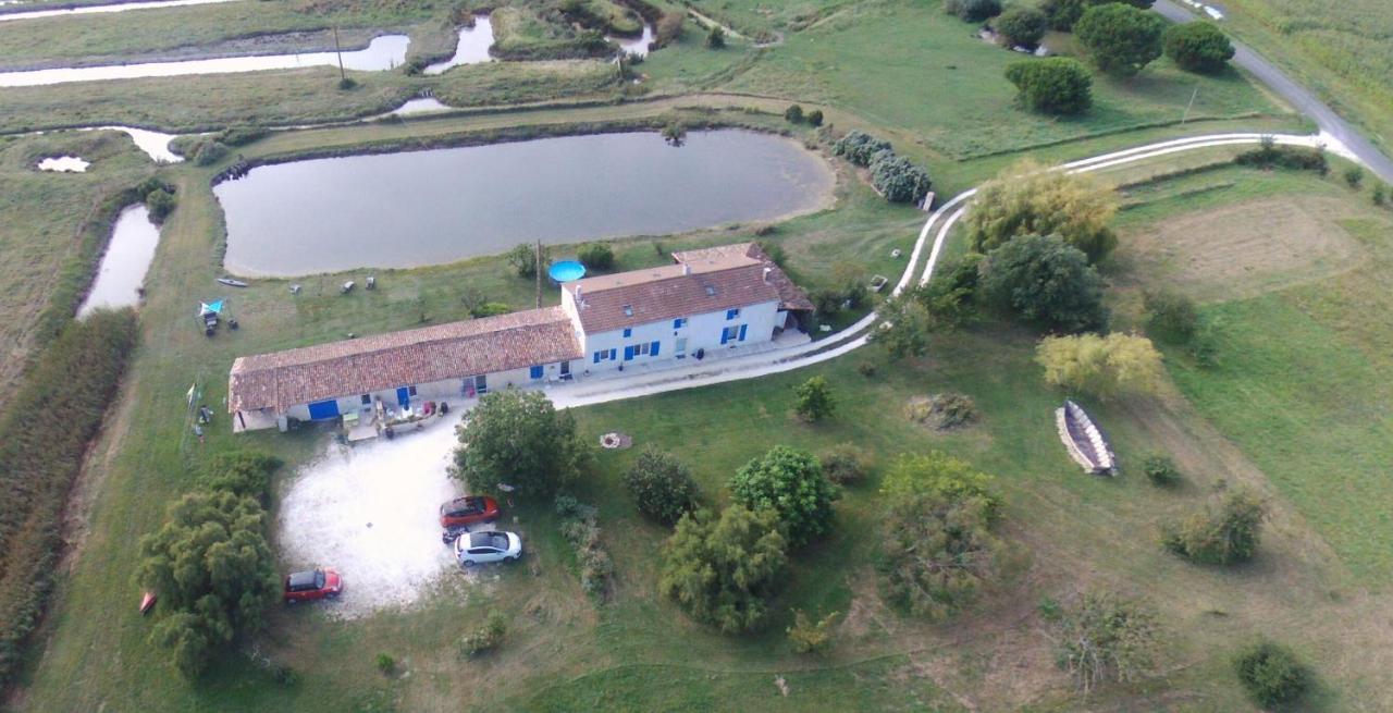 Saint-Just-Luzac Moulin De Mauzac B&B 외부 사진