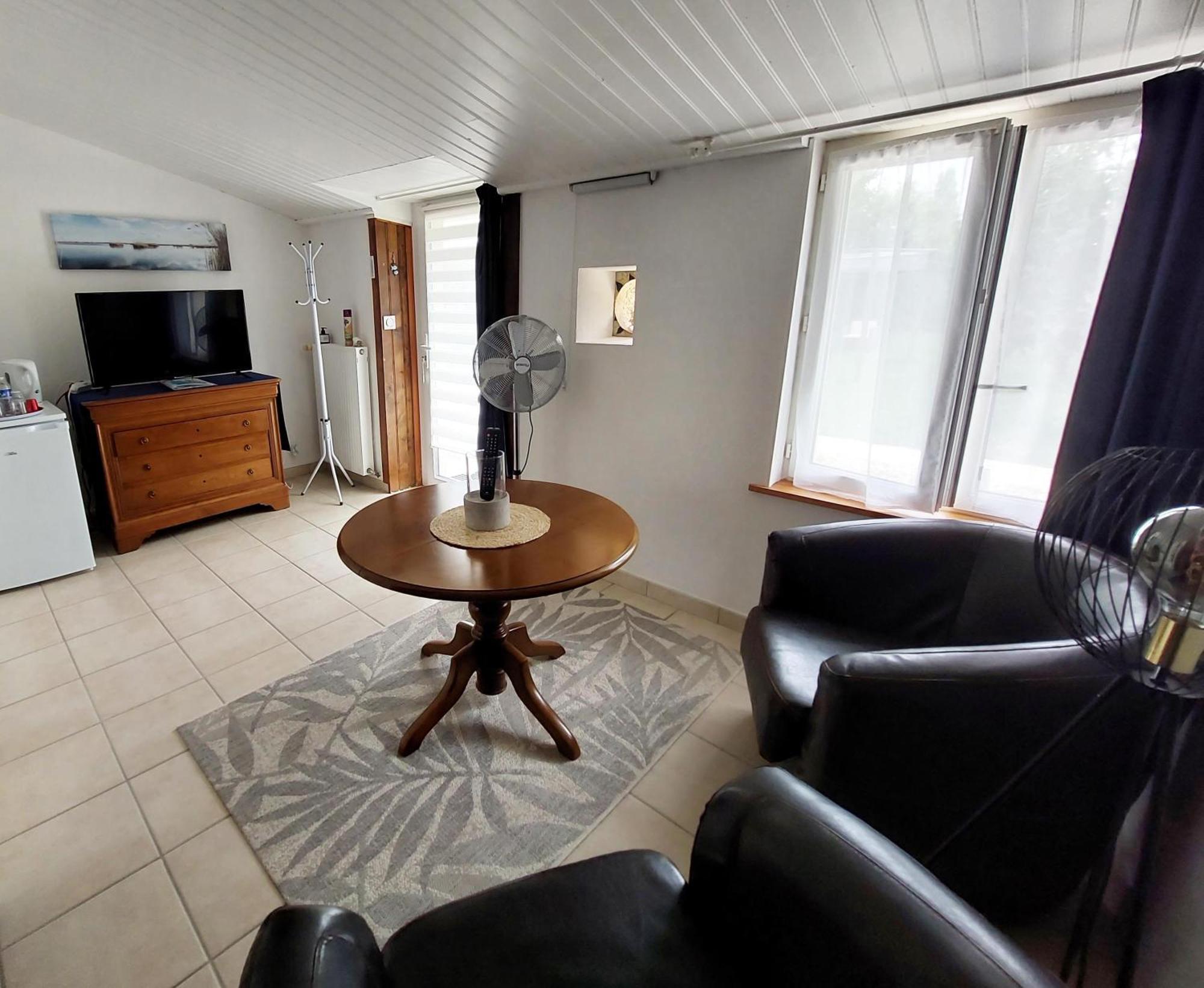 Saint-Just-Luzac Moulin De Mauzac B&B 외부 사진